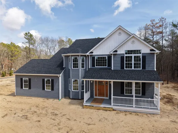 231 Silas Carter Road, Manorville, NY 11949