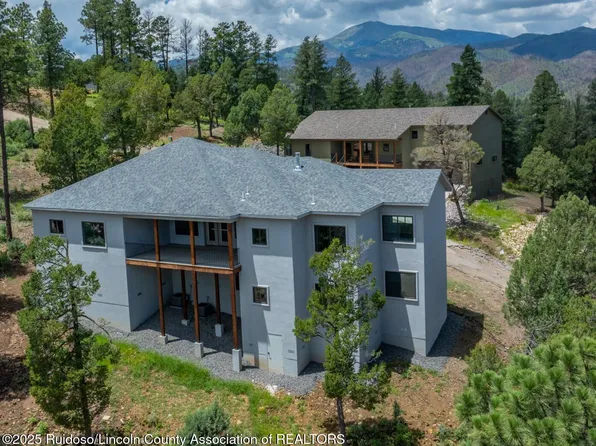 101 N Frk, Ruidoso, NM 88345