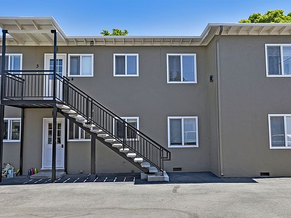 2nd image of 490 California St #2B-1BA-1004SQFT