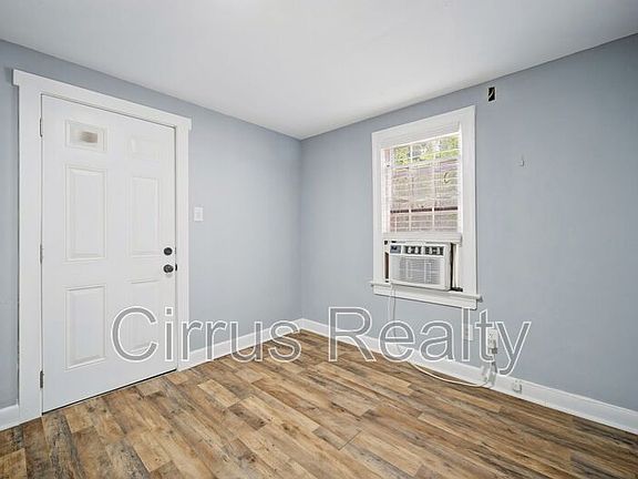 5th image of 143 Maryland Ave #3