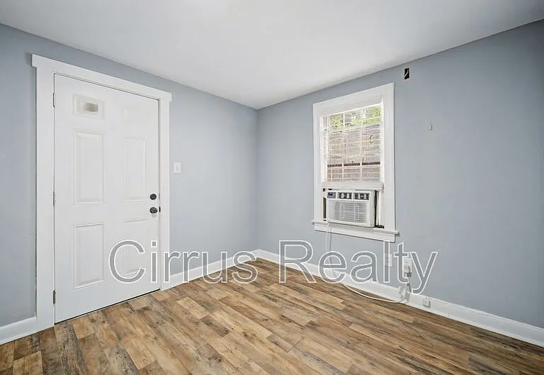 143 Maryland Ave #3 — Photo 5