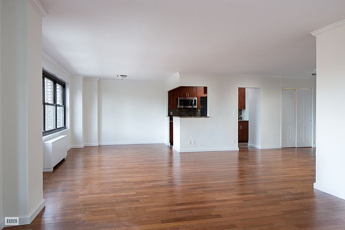 2nd image of 180 W End Ave