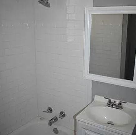 2nd image of 6945 Chestnut Ave