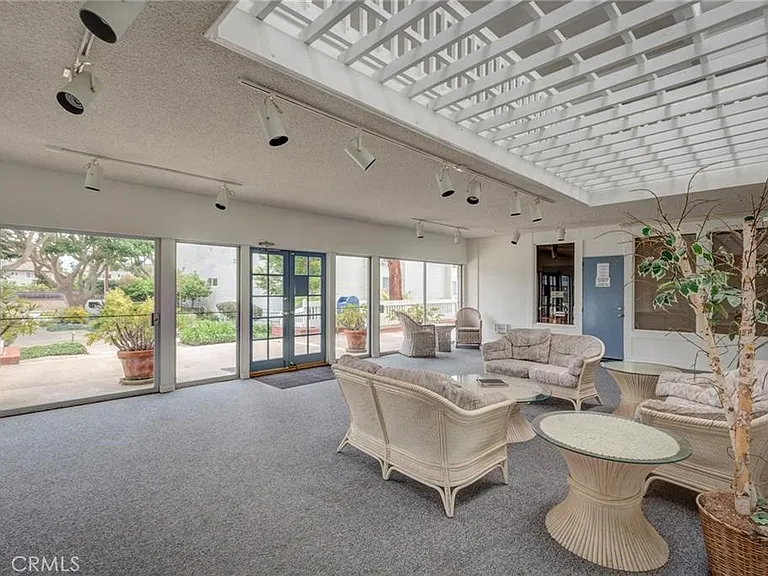 824 Camino Real #204 — Photo 36