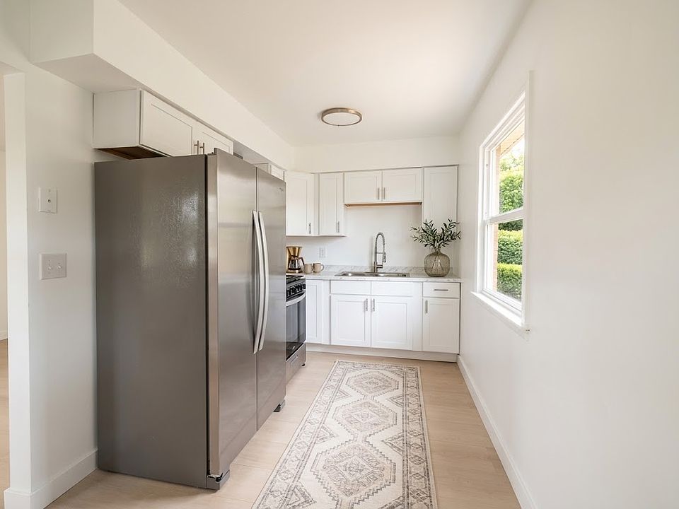 1st image of 5167 N 85th St #1
