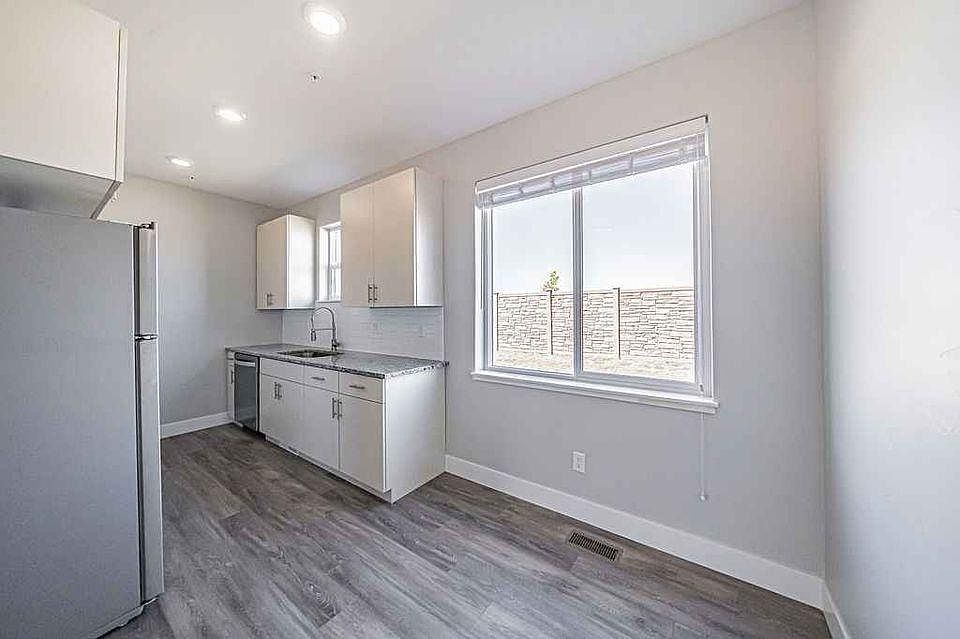 7N bldg 1 1201 676 Carlow Dr Rexburg ID Zillow