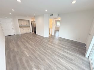 3016 Honolulu Ave APT 8, La Crescenta, CA 91214