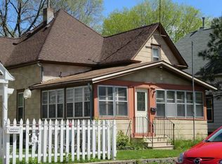 123 Dearborn Ave, Waterloo, IA 50703