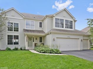 39W551 S Hyde Park, Geneva, IL 60134