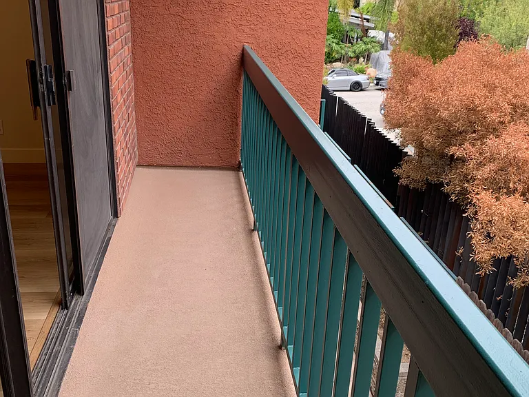 338 Salem St #202 — Photo 9