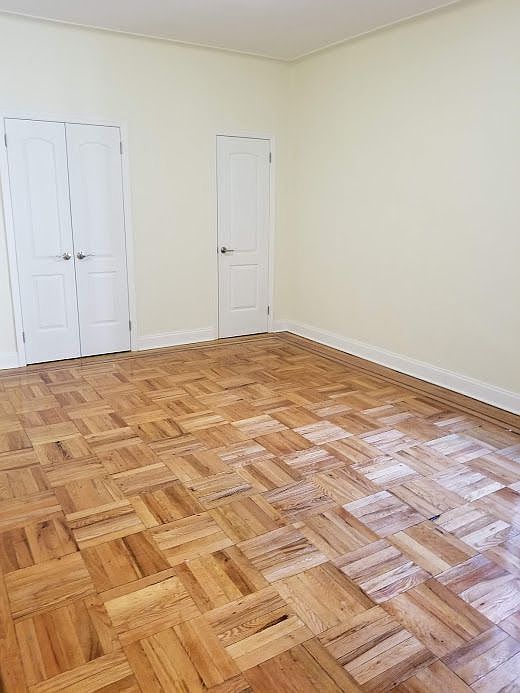 2nd image of 2940 Ocean Pkwy APT A4