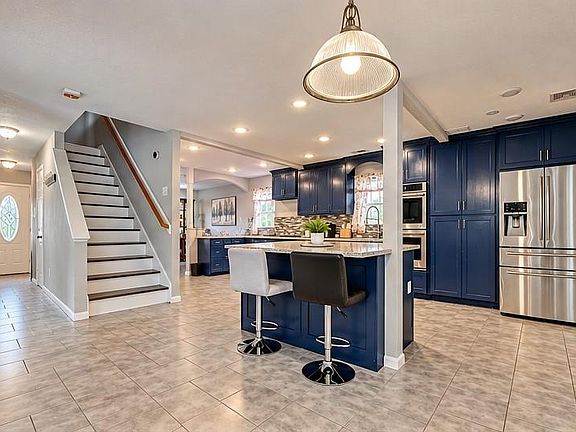5th image of 22922 Banquo Dr