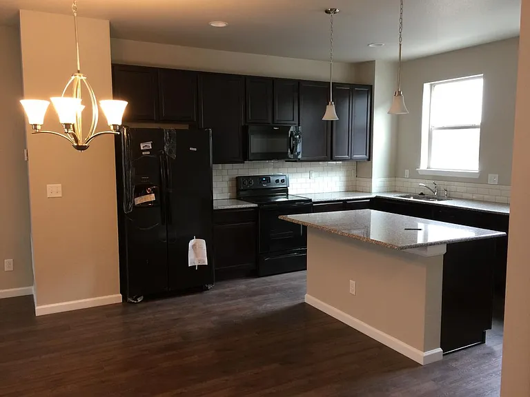4240 E Warren Ave #5 — Photo 4