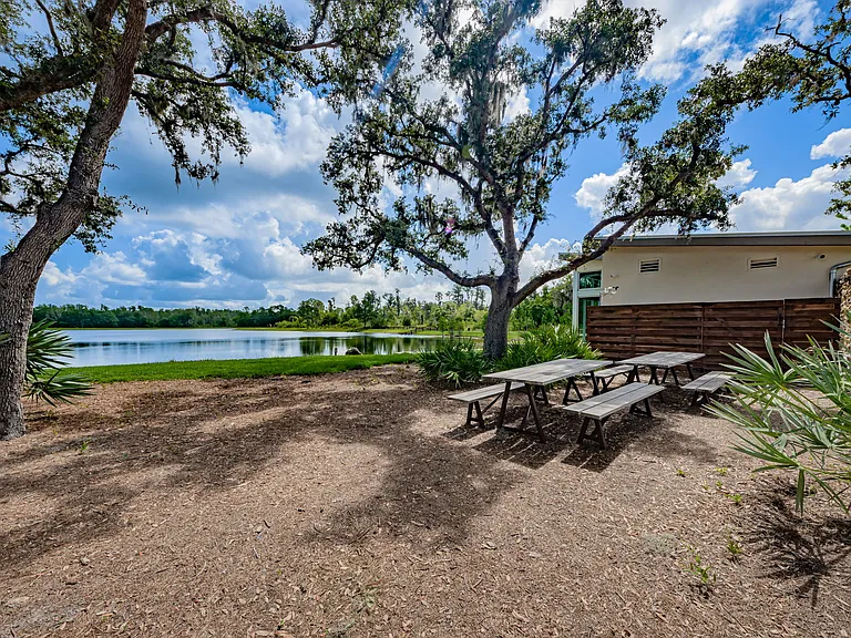 147-web-or-mls-98-Cunningham Park_06112026
