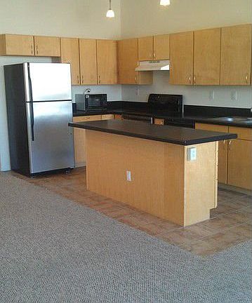 3rd image of 600 Central Ave SW Unit 3C