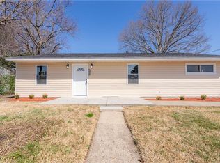 2924 Smithfield Rd, Portsmouth, VA 23702