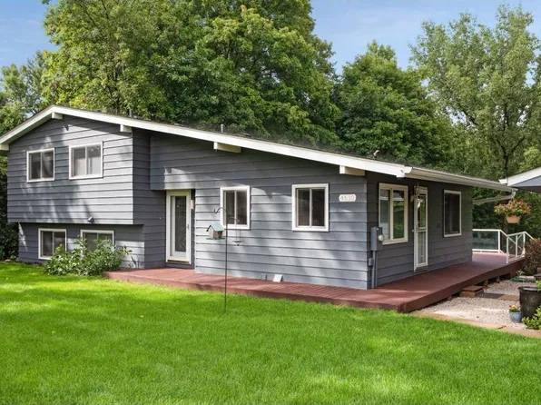 4610 S Lake Sarah Dr, Independence, MN 55359