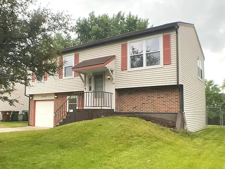 20565 S Acorn Ridge Dr — Photo 1