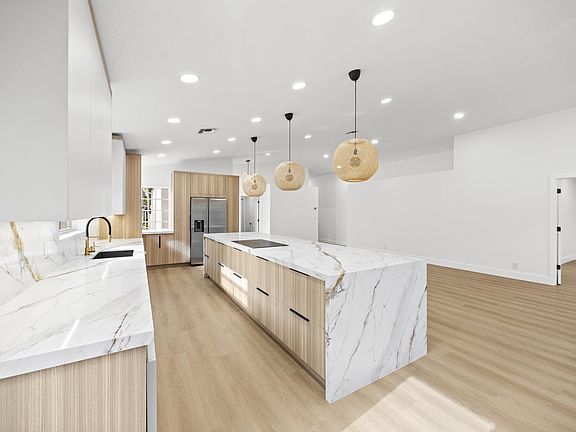 5th image of 5141 Columbo Court