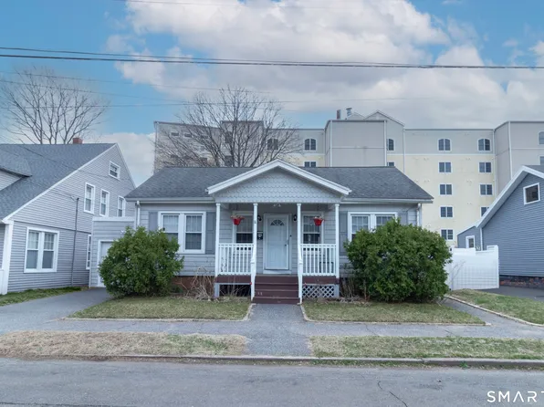 66 California Street, West Haven, CT 06516