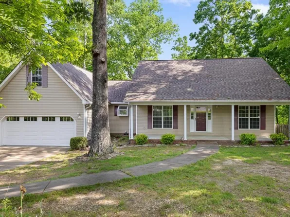 248 Courtney Cir, Rocky Face, GA 30740