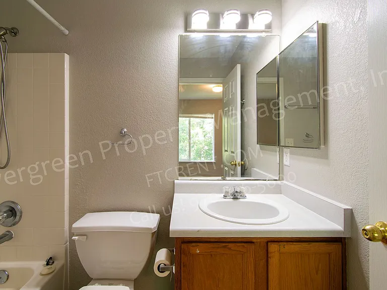 3326 Warren Farm Dr — Photo 22