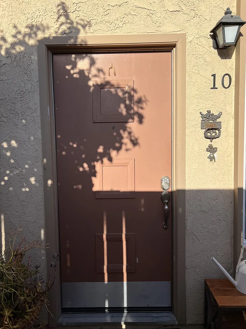 Charming Townhouse in Goleta, Great location, close to UCSB, — Photo 2