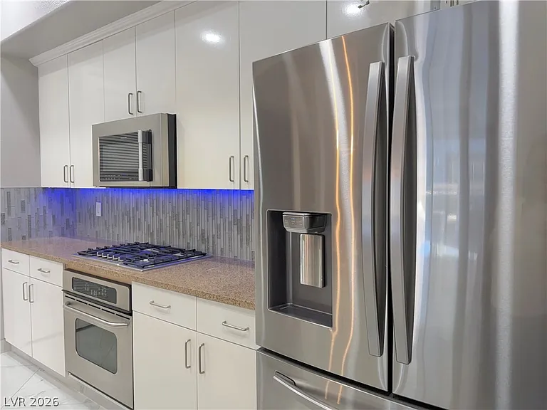 56 E Serene Ave #402 — Photo 12