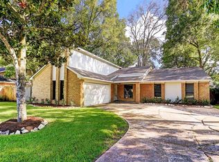 1827 Morton League Rd, Richmond, TX 77406