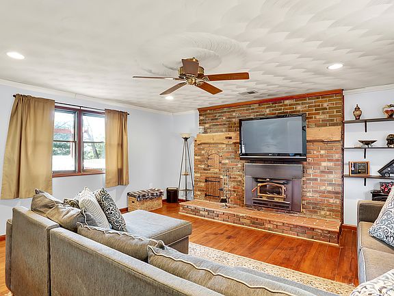 3rd image of 12760 Merrimont Ln