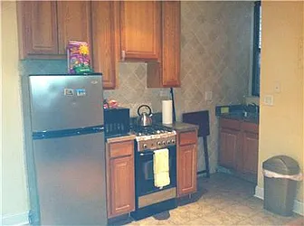 Rented by R New York