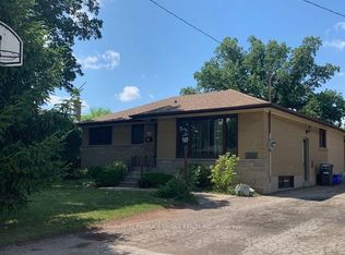 1393 Selkirk Ave #1, Oakville, ON L6L2V5