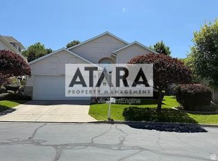 941 S Fremont Rd, Bountiful, UT 84010