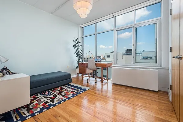 Sold by Industrie Residential | media 3