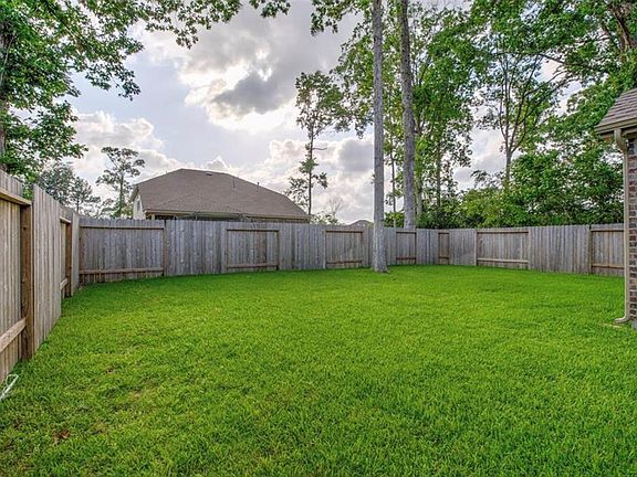 3rd image of 23680 Alder Branch Ln