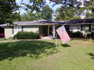 89 Gloria St, Hartwell, GA 30643