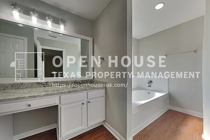 1210 Colonial Heights Dr — Photo 15