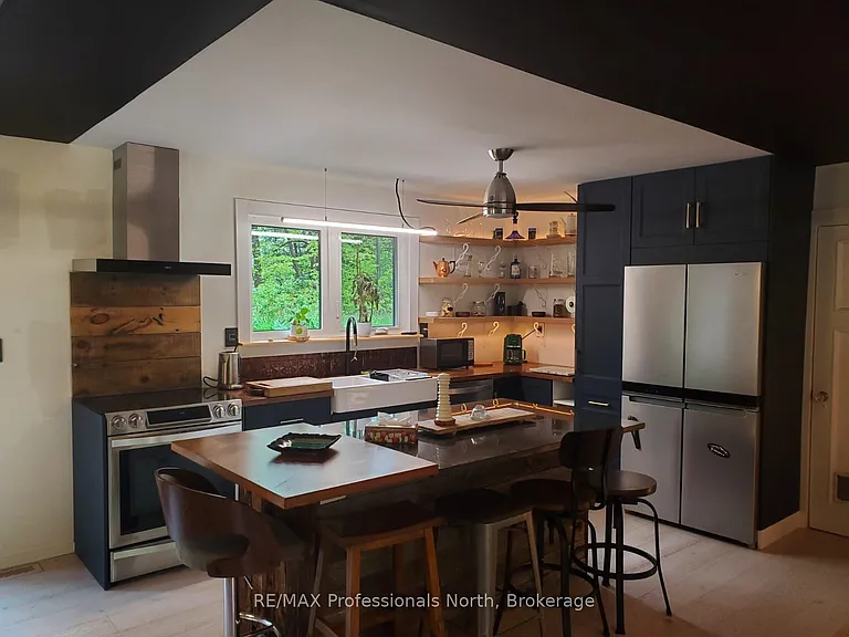 1460 Peterson Rd — Photo 5