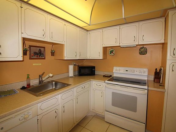 5th image of 2800 N Atlantic Ave APT 1506