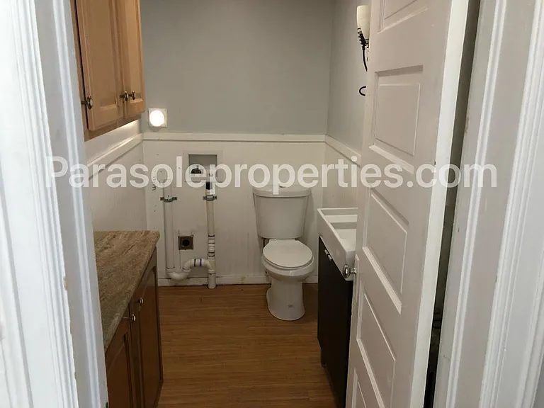 919 Clay Ave #1 — Photo 11