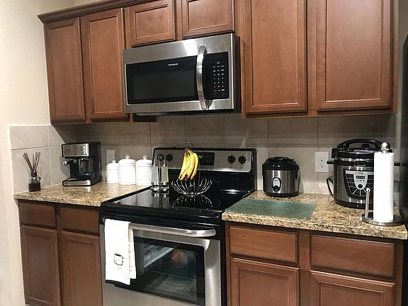 3rd image of 2353 San Marcos Dr