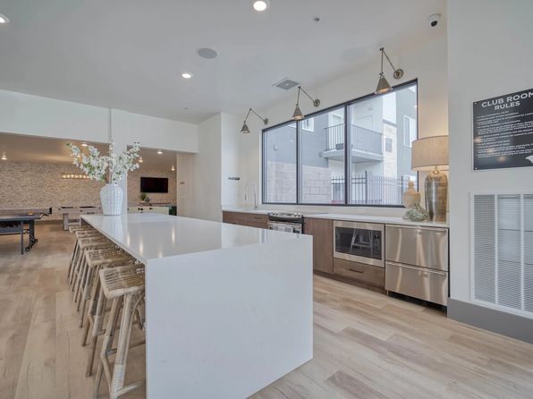 555 W Mikan Dr #7114