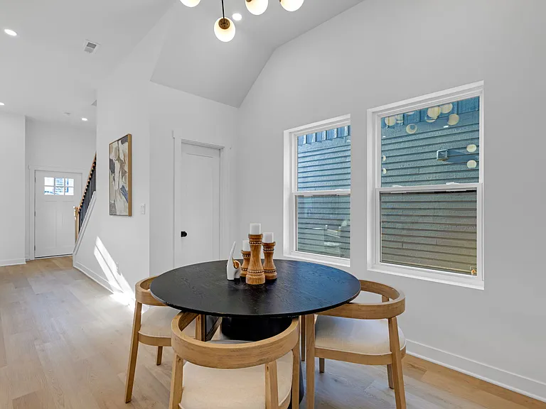 1025 Churchman Ave — Photo 17