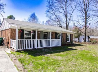 802 Ernest Ct, High Point, NC 27263