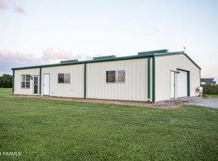 12011 Haywards Dr, Maurice, LA 70555