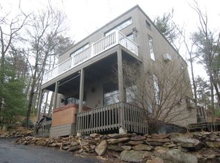 9 King Philip Rd, Gloucester, MA 01930