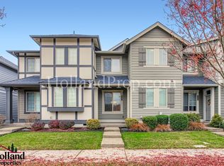 3387 SE Oakmeade Ave, Hillsboro, OR 97123