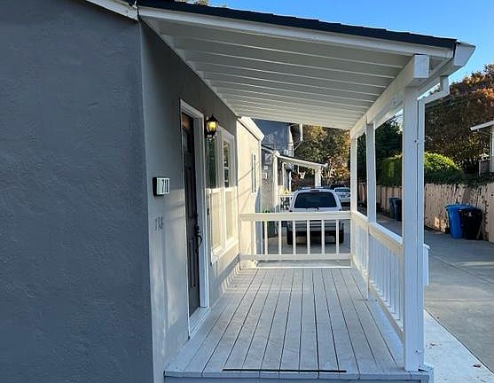 3rd image of 718 Laurel Ave