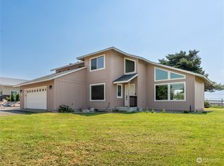 1830 4th St SE, East Wenatchee, WA