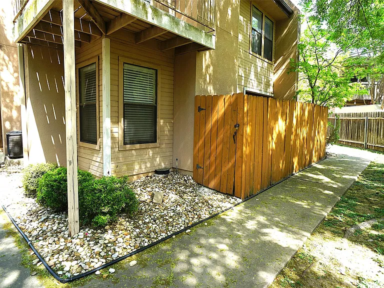 8418 Fathom Cir #C-302 — Photo 9